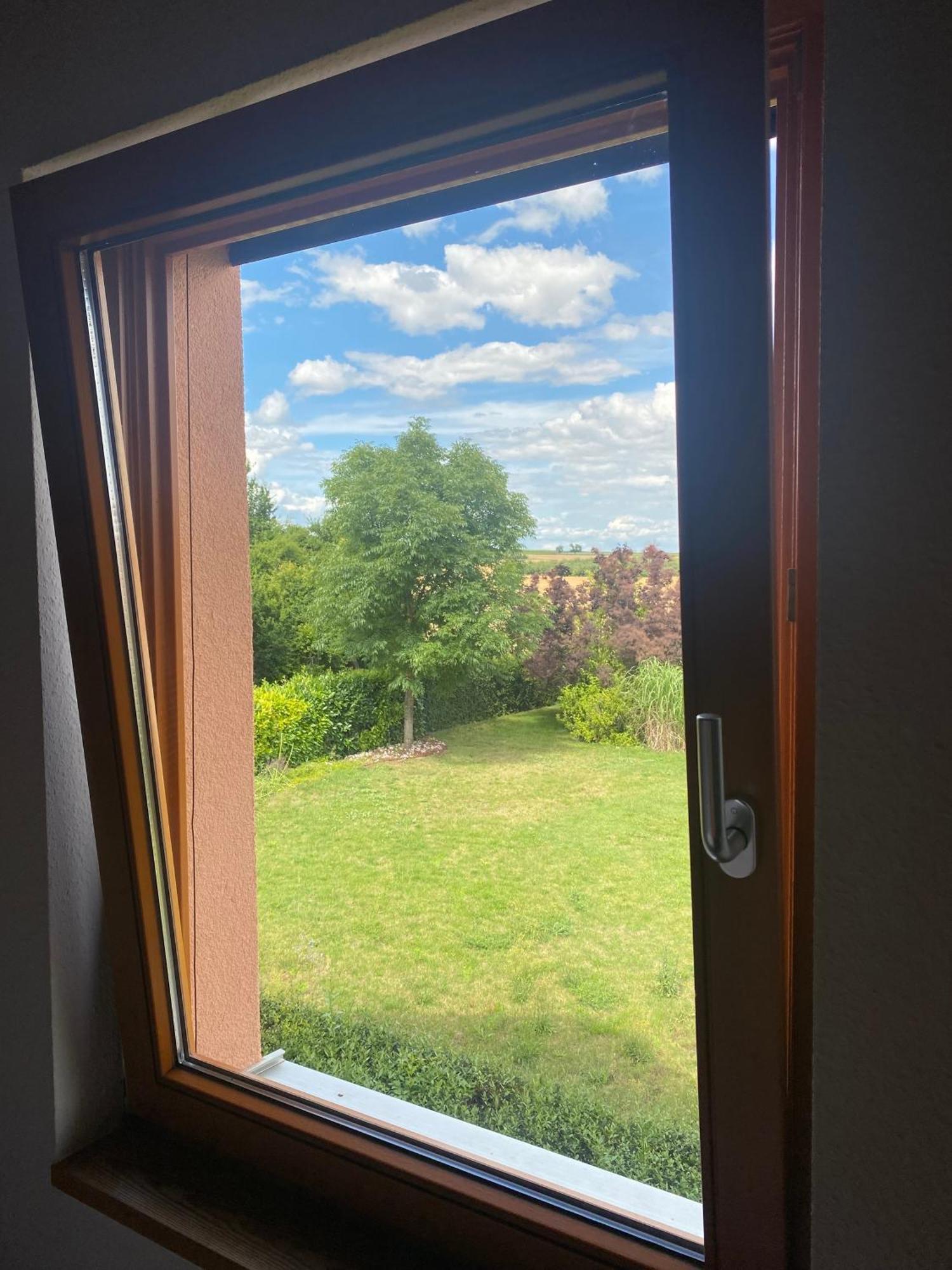 Maisonette-Ferienzimmer Am Backhausgarten Flonheim Eksteriør billede